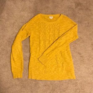 MOSSIMO sweater